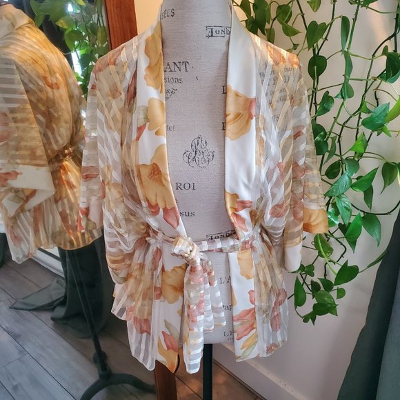 VINTAGE | Sheer Floral Robe Kimono Pastel Belted Night Gown (Size S) - Picture 13 of 13